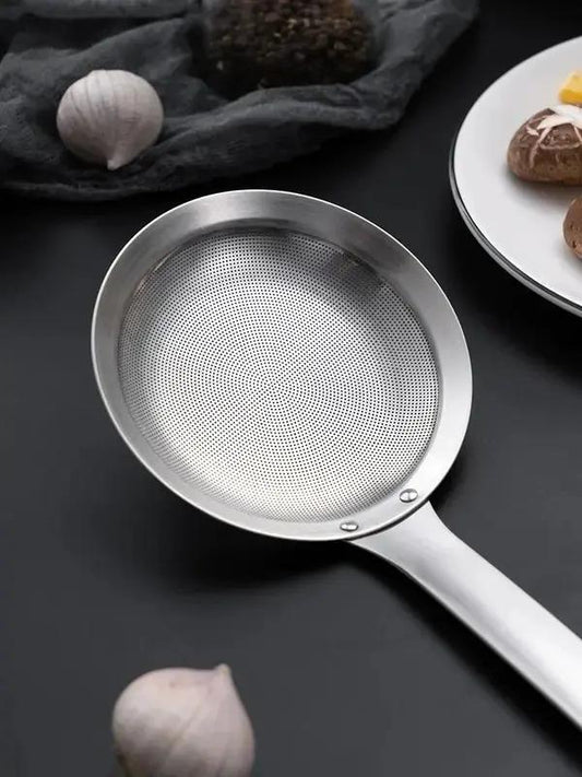 Stainless Steel Oil Strainer Spoon Summer Promotion With Handle Fine Mesh Kitchen Oil Strainer